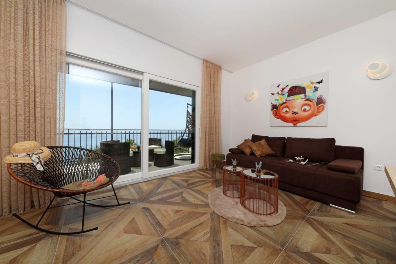 Redstone Luxury Apartments Sveta Nedelja  Eksteriør bilde