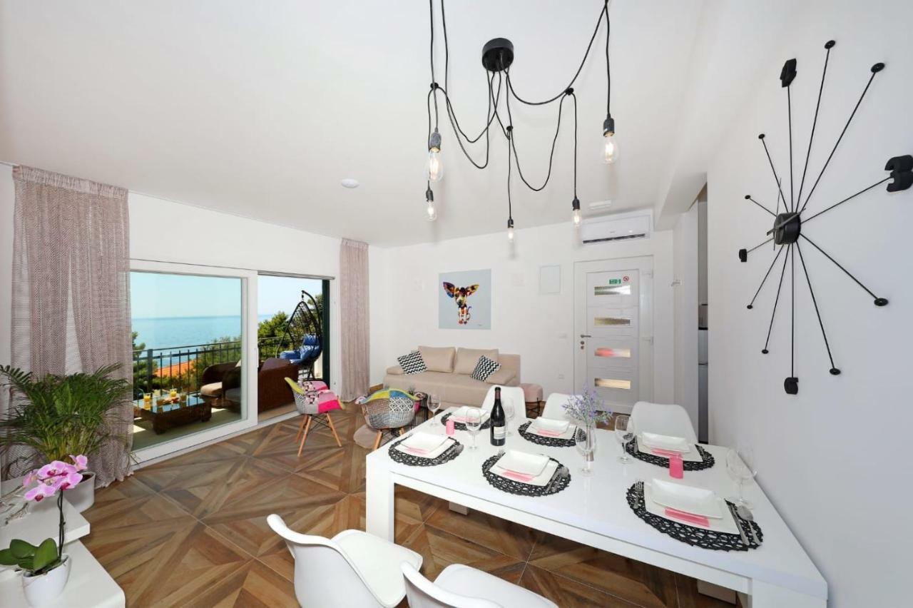 Redstone Luxury Apartments Sveta Nedelja  Eksteriør bilde