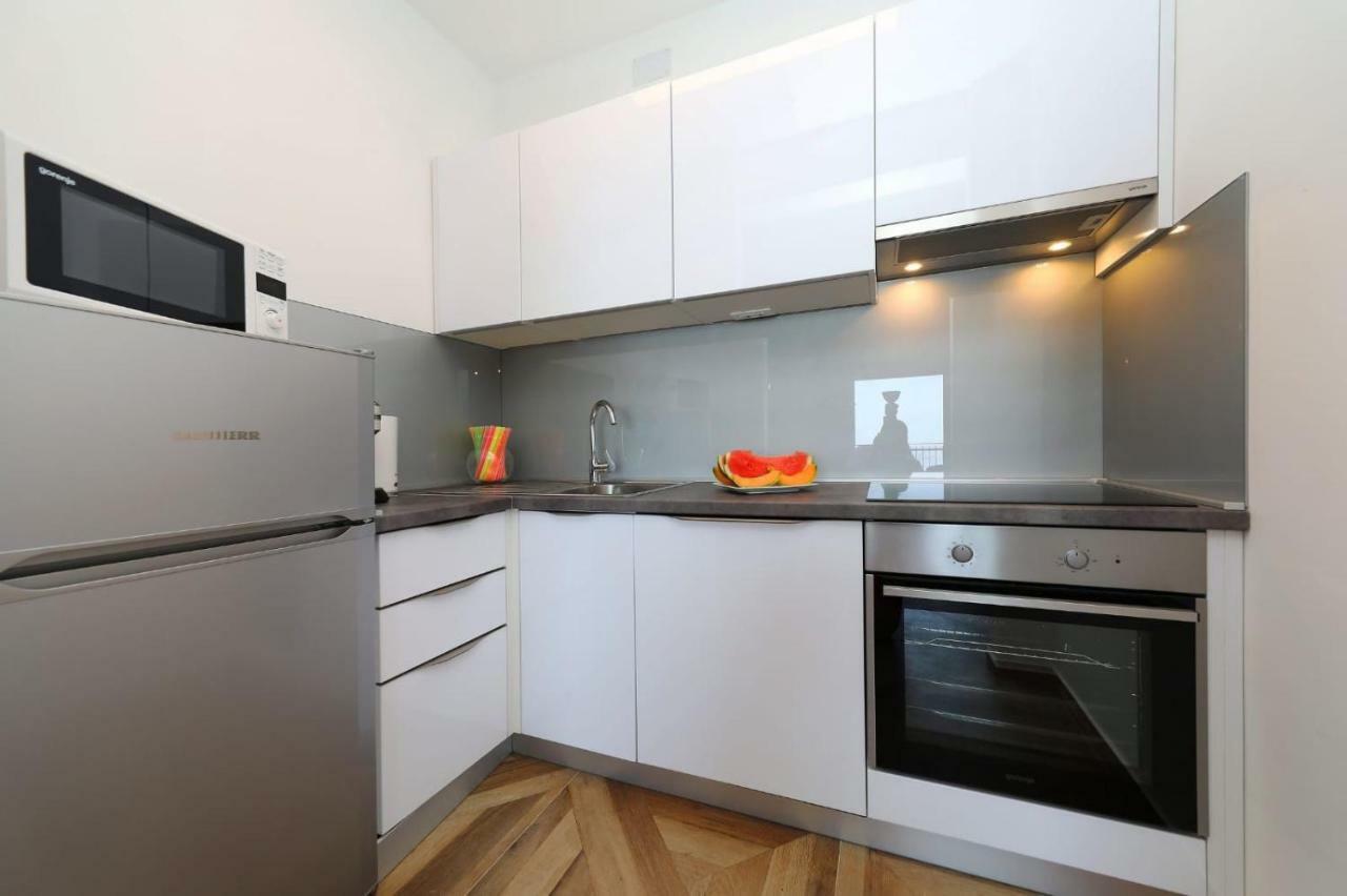 Redstone Luxury Apartments Sveta Nedelja  Eksteriør bilde