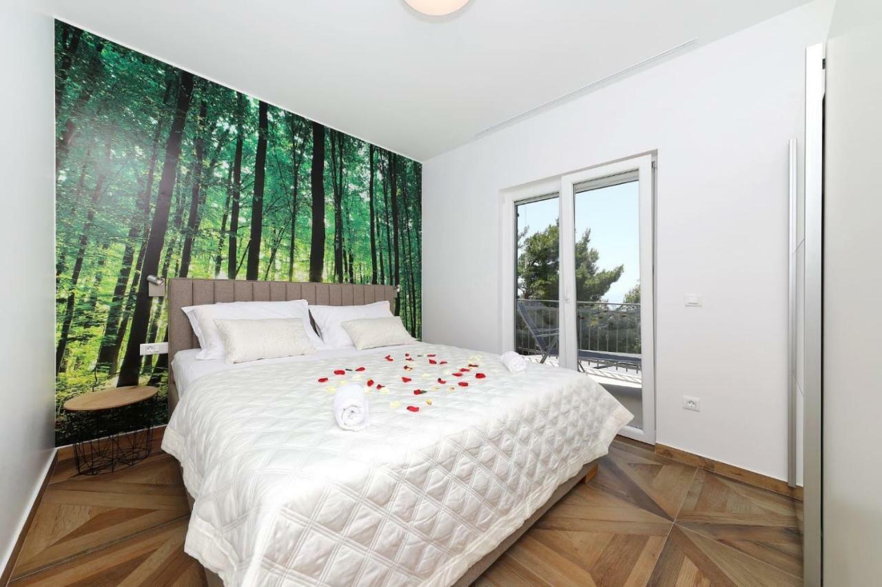 Redstone Luxury Apartments Sveta Nedelja  Eksteriør bilde